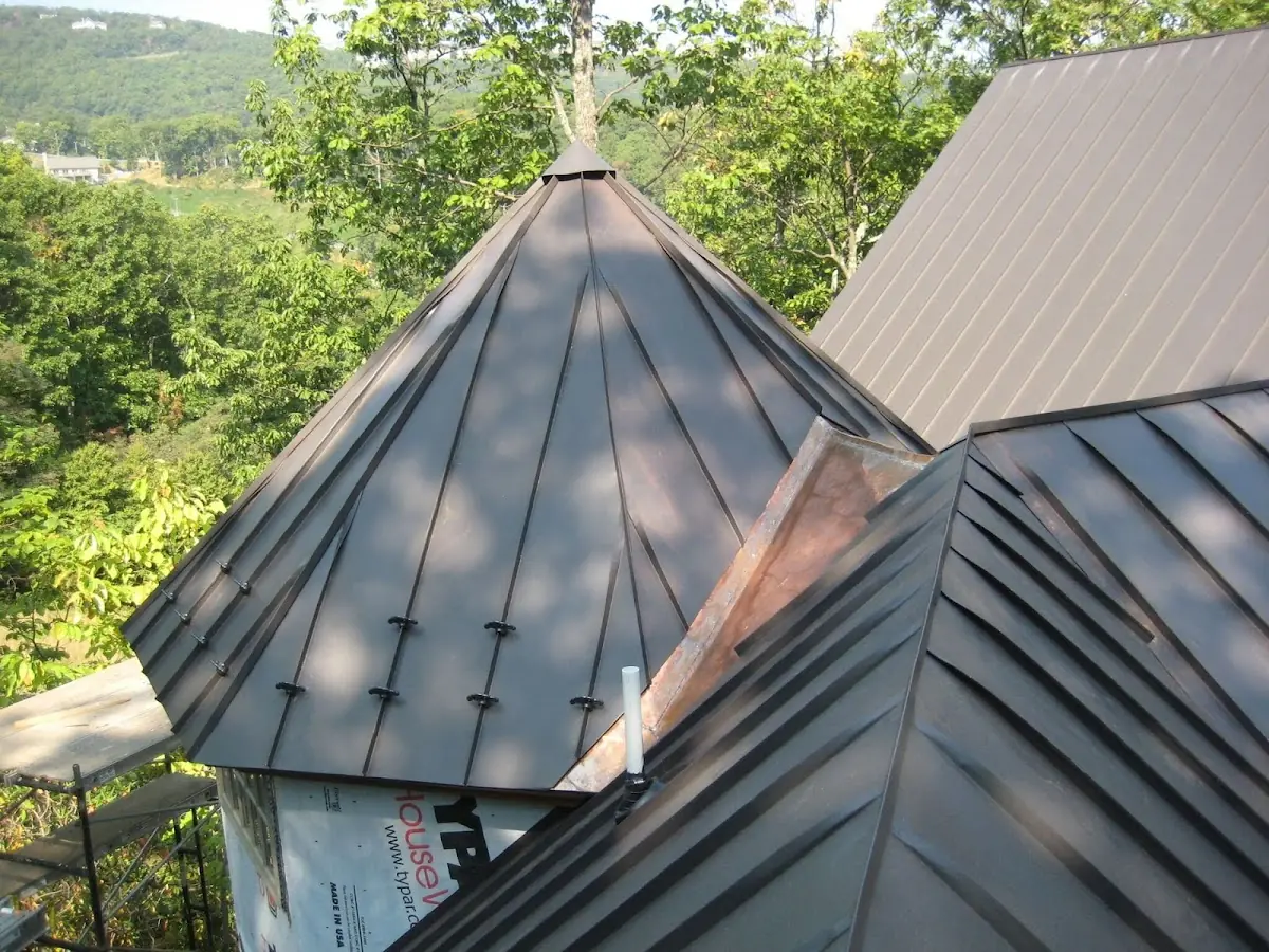 Professional Roof Tarp Installation by Craftsman Roofing in Central San Gabriel